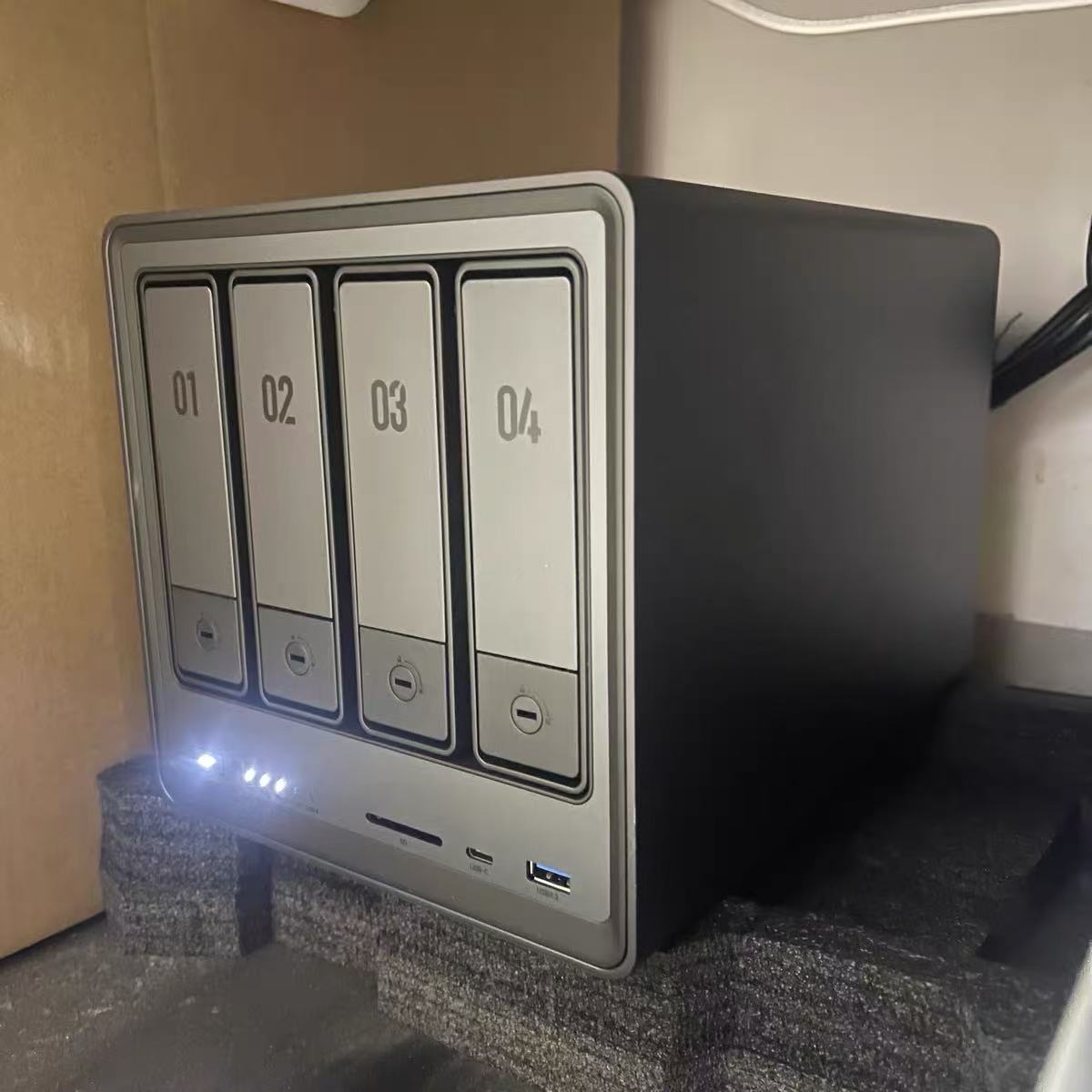 TLF Ugreen DXP4800 Plus NAS 4  - Ddr5 8Gb avis et prix