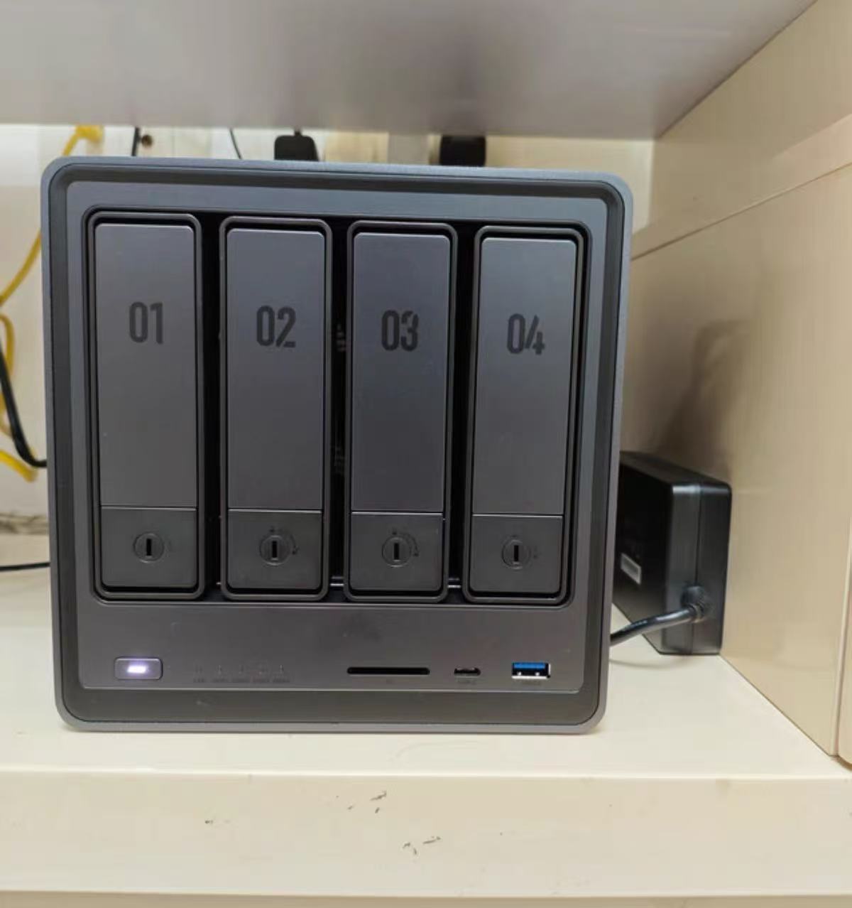 TLF Ugreen DXP4800 Plus NAS 4  - Ddr5 8Gb avis et prix